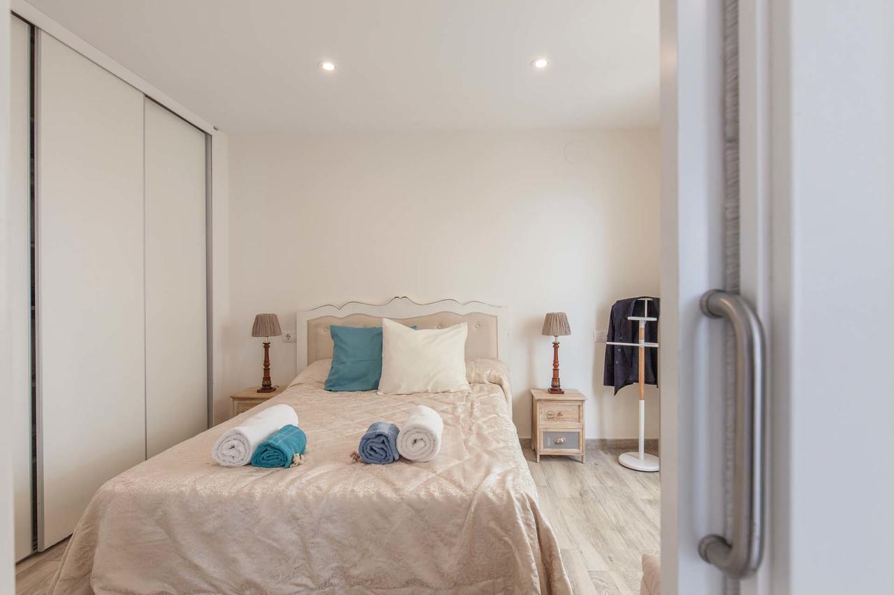 Atico Gran Terraza Triana Apartament